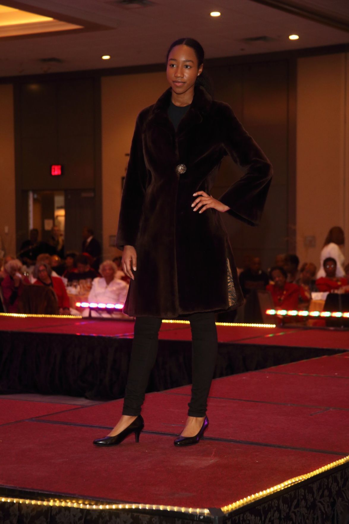 021520YWCAFashionShow_081.JPG